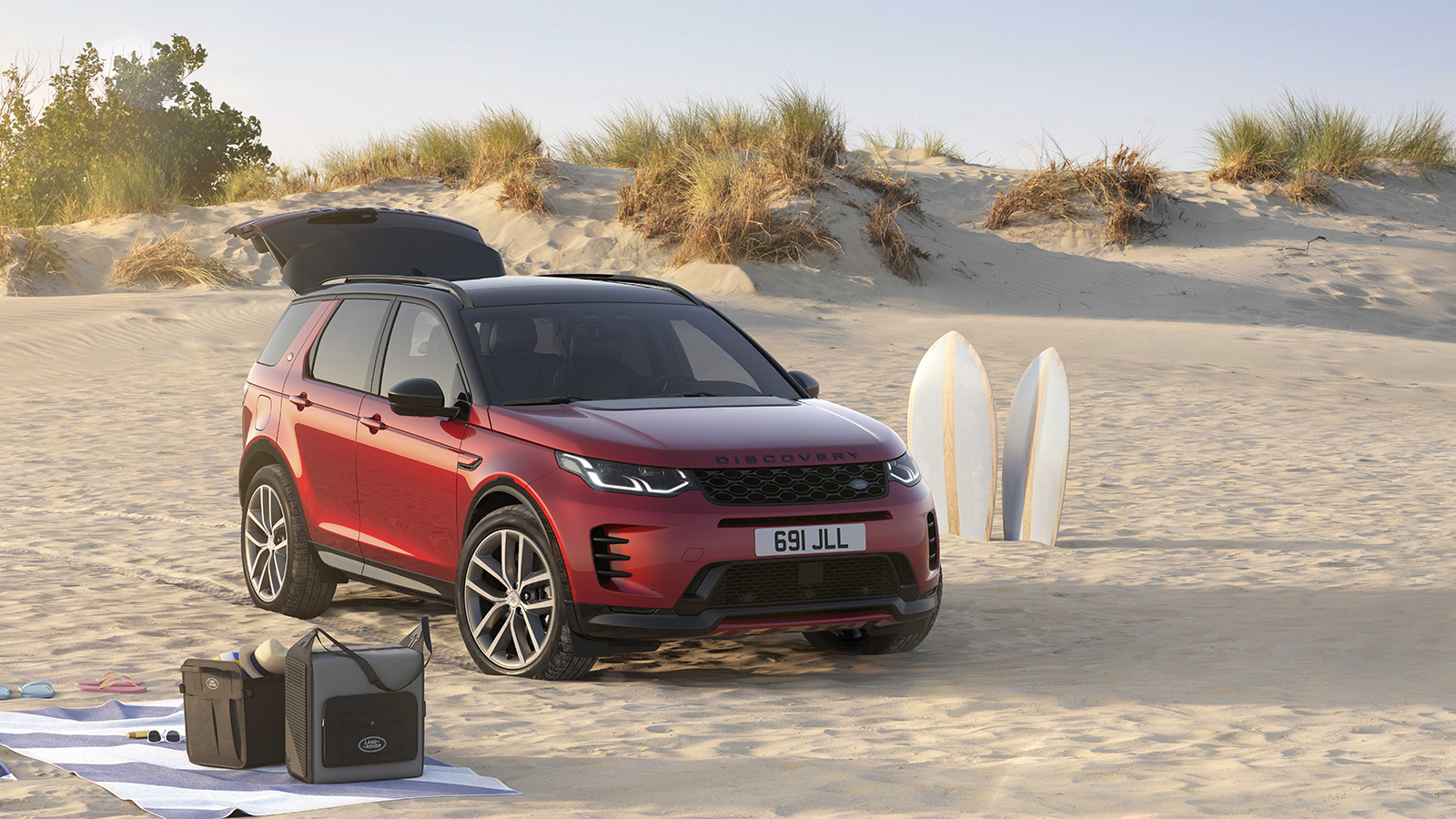 Land Rover Discovery Sport: Πιο δυναμικό και με νέες εκδόσεις 